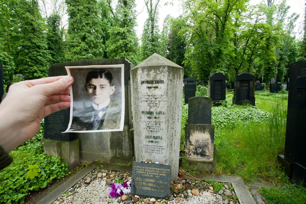 Tomba di Franz Kafka - Nuovo Cimitero Ebraico Praga